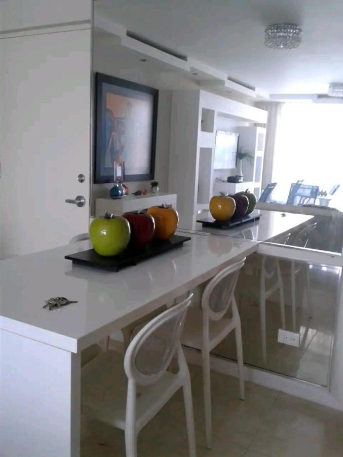 Beach Apartments At Marbella Del Caribe San Juan Exterior photo